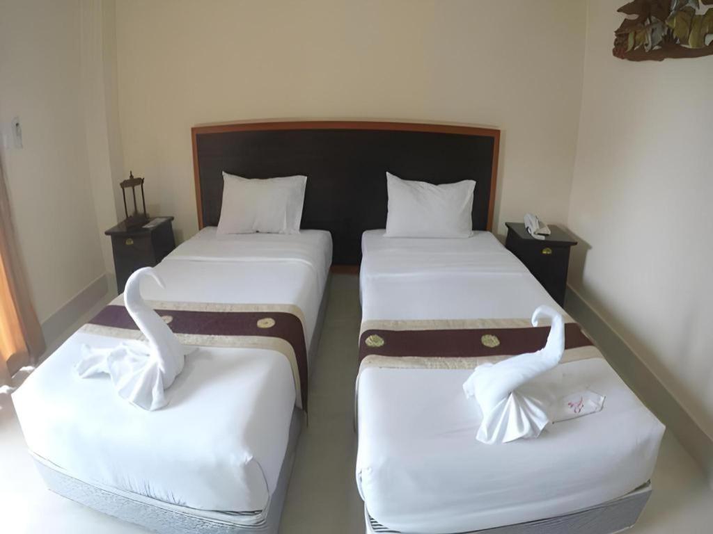 Rayong Lanna Hotel Exterior foto